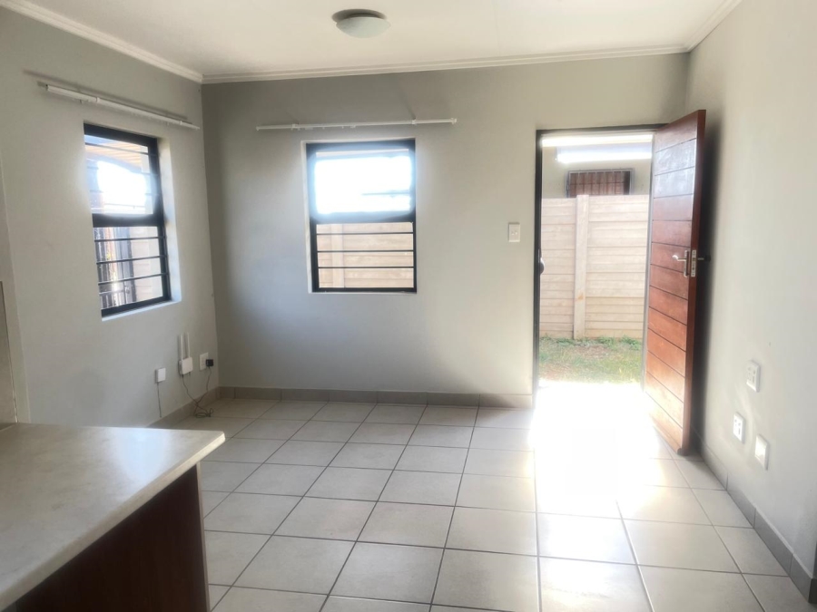 3 Bedroom Property for Sale in Protea Glen Gauteng