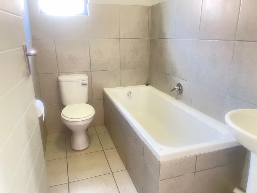 3 Bedroom Property for Sale in Protea Glen Gauteng