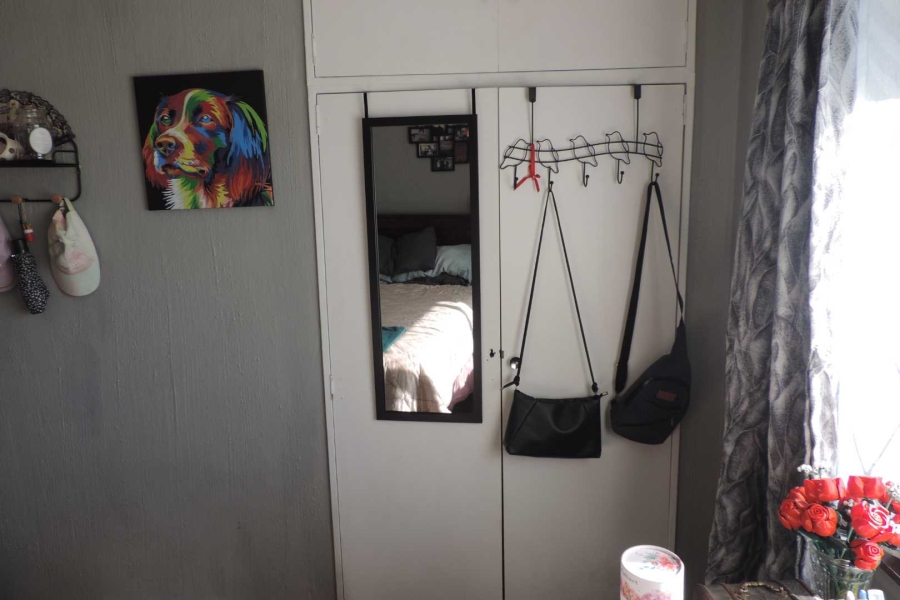 3 Bedroom Property for Sale in Brackendowns Gauteng