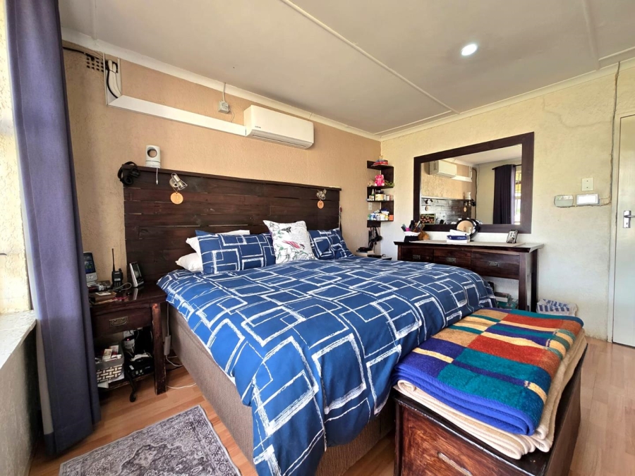 7 Bedroom Property for Sale in Homestead Apple Orchards Gauteng