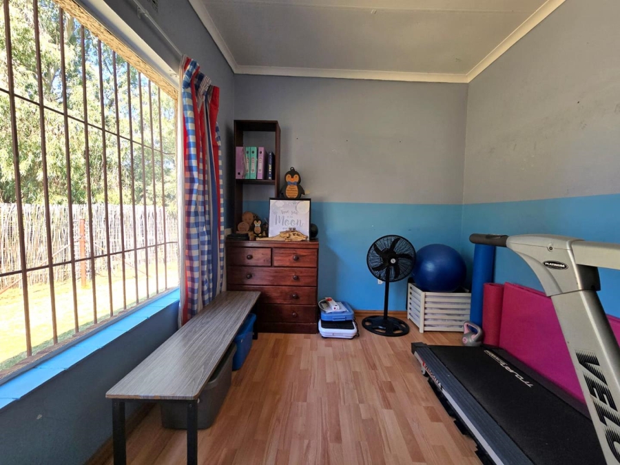 7 Bedroom Property for Sale in Homestead Apple Orchards Gauteng