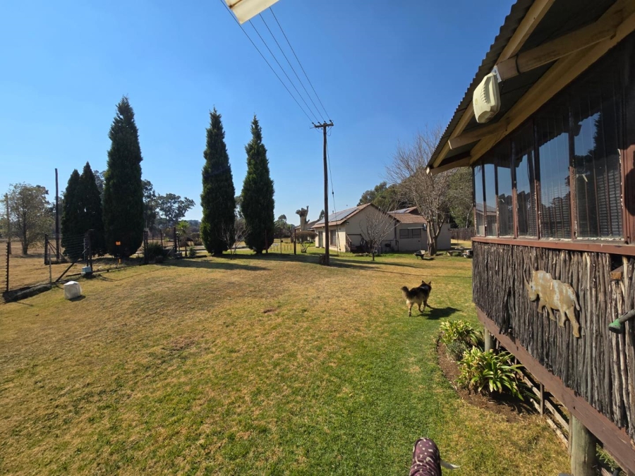 7 Bedroom Property for Sale in Homestead Apple Orchards Gauteng