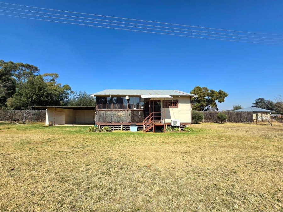 7 Bedroom Property for Sale in Homestead Apple Orchards Gauteng