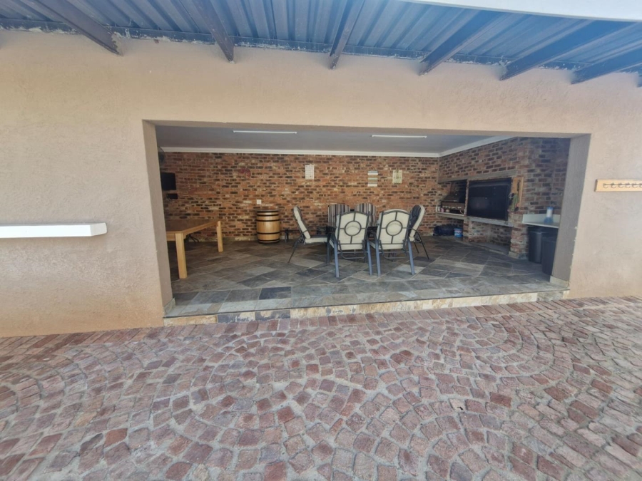 6 Bedroom Property for Sale in Henley on Klip Gauteng
