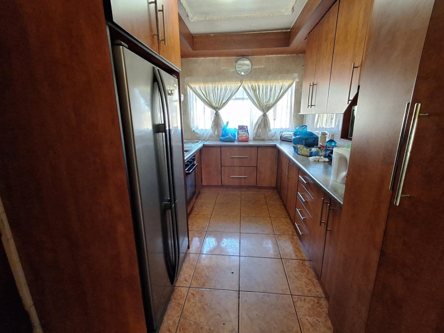 3 Bedroom Property for Sale in Vanderbijlpark CW 4 Gauteng