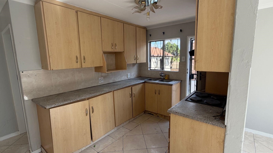 3 Bedroom Property for Sale in Soshanguve M Gauteng