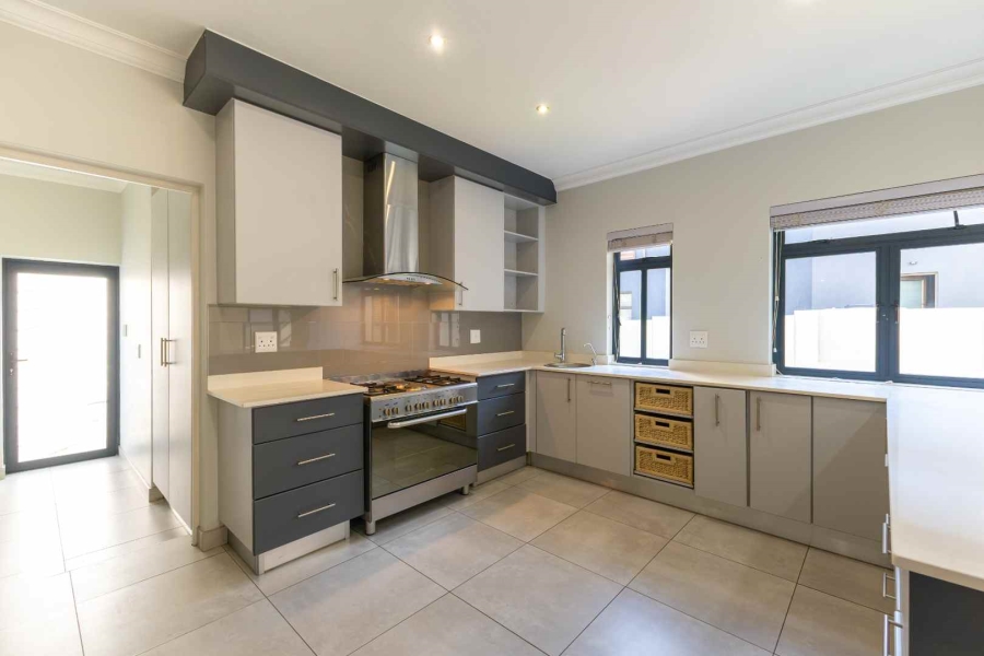 To Let 4 Bedroom Property for Rent in The Hills Game Reserve Estate Gauteng