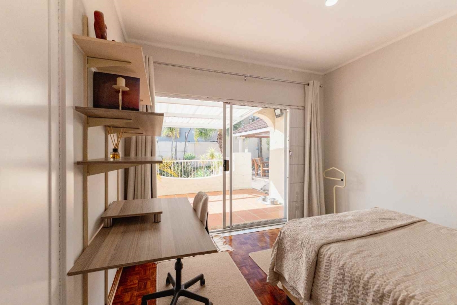 5 Bedroom Property for Sale in Waterkloof Ridge Gauteng