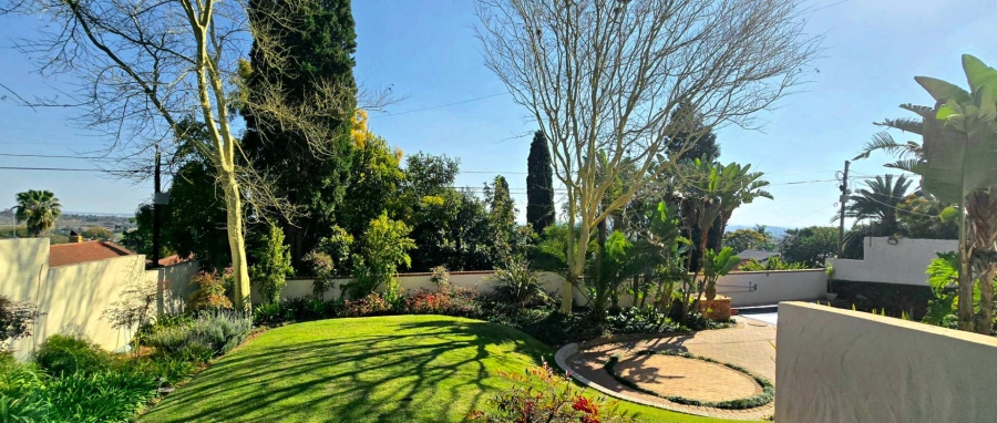 5 Bedroom Property for Sale in Waterkloof Ridge Gauteng