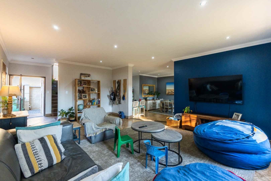 3 Bedroom Property for Sale in The Wilds Gauteng