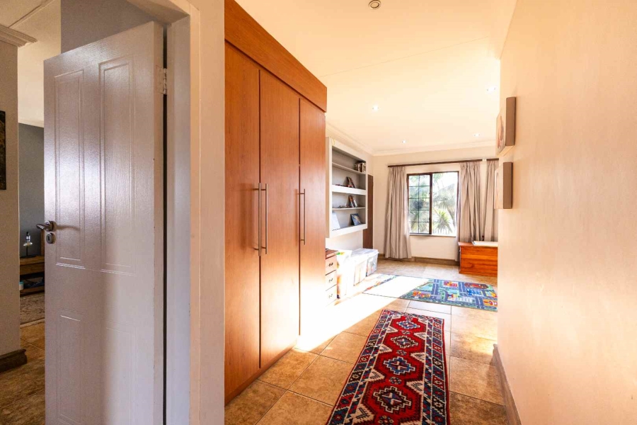 3 Bedroom Property for Sale in The Wilds Gauteng