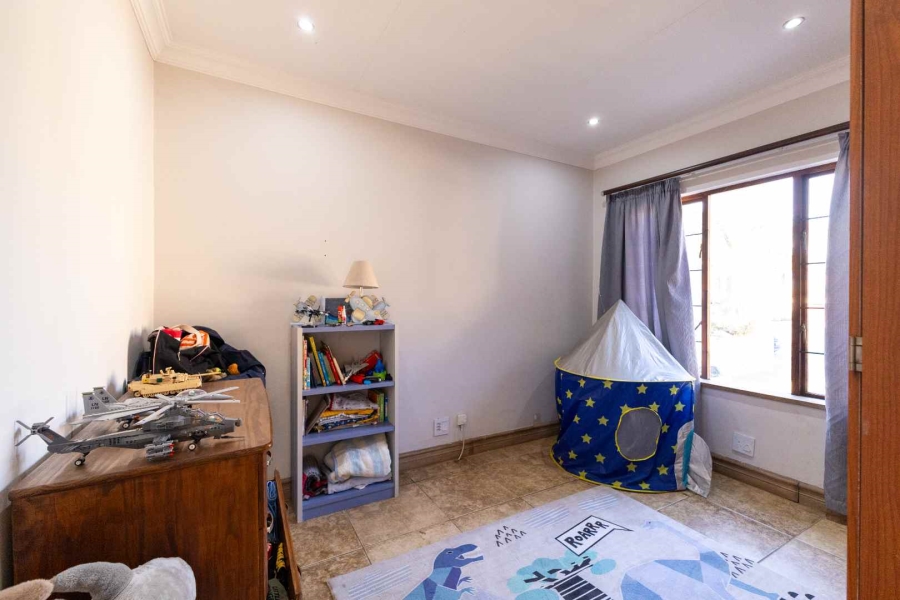 3 Bedroom Property for Sale in The Wilds Gauteng