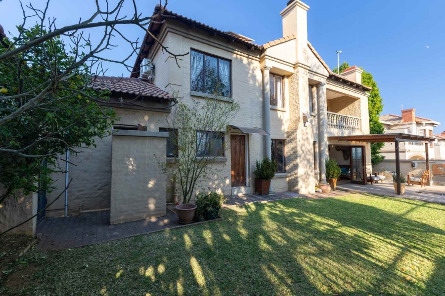 3 Bedroom Property for Sale in The Wilds Gauteng