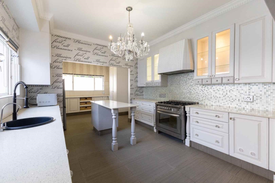To Let 5 Bedroom Property for Rent in Silver Lakes Golf Estate Gauteng