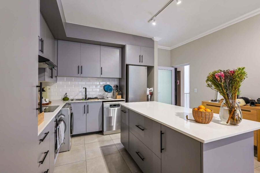 To Let 2 Bedroom Property for Rent in Baileys Muckleneuk Gauteng