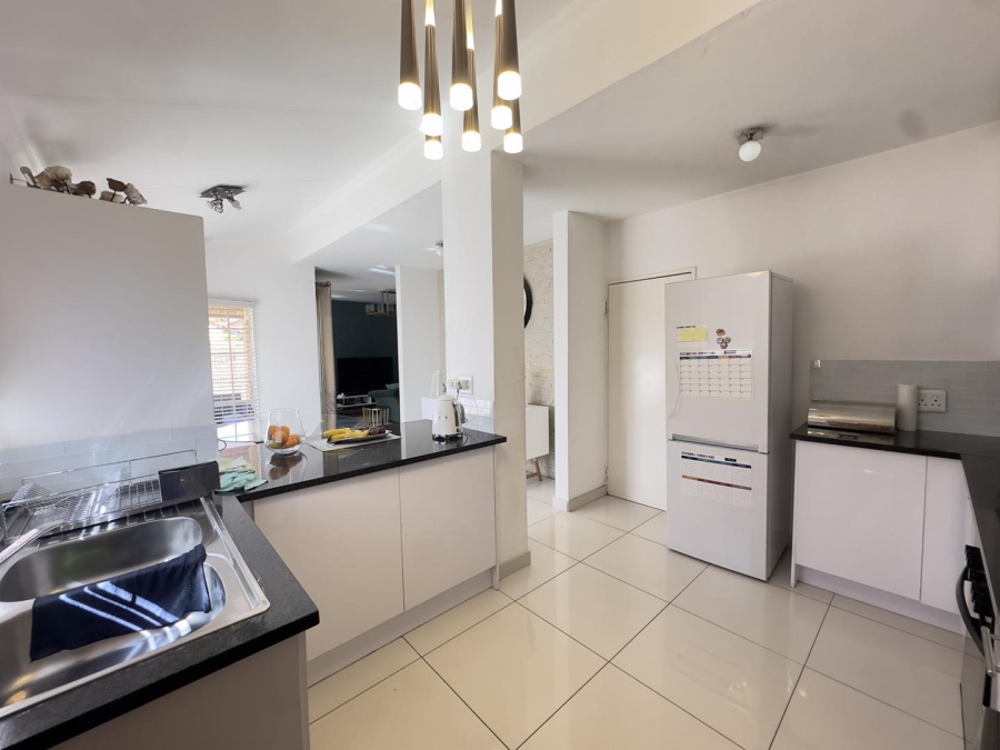 3 Bedroom Property for Sale in Equestria Gauteng