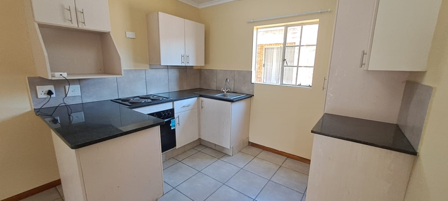 2 Bedroom Property for Sale in Elandspark Gauteng
