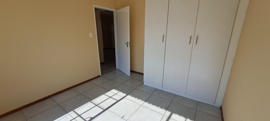 2 Bedroom Property for Sale in Elandspark Gauteng