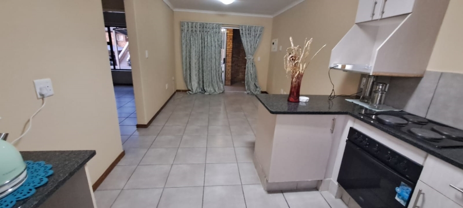 To Let 2 Bedroom Property for Rent in Elandspark Gauteng