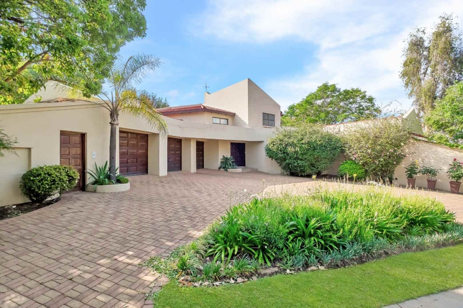 To Let 3 Bedroom Property for Rent in Fourways Gardens Gauteng