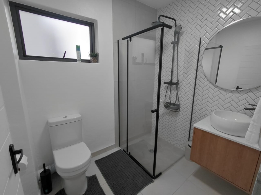 2 Bedroom Property for Sale in Dainfern Gauteng