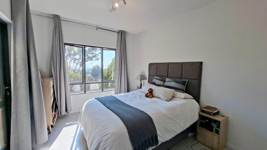To Let 2 Bedroom Property for Rent in Morningside Gauteng