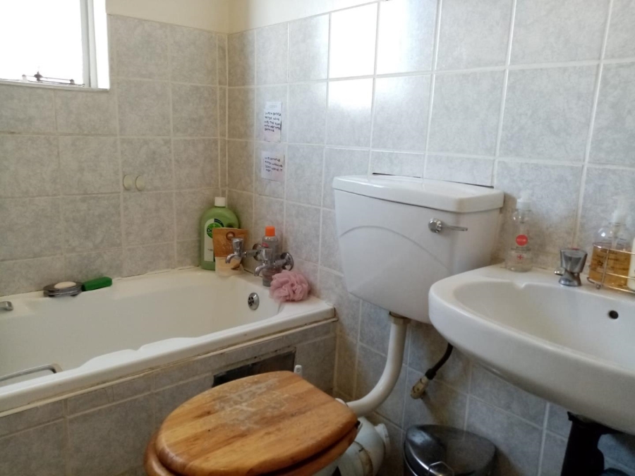 2 Bedroom Property for Sale in Northgate Gauteng