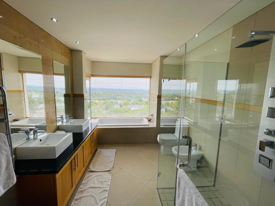 To Let 2 Bedroom Property for Rent in Morningside Gauteng
