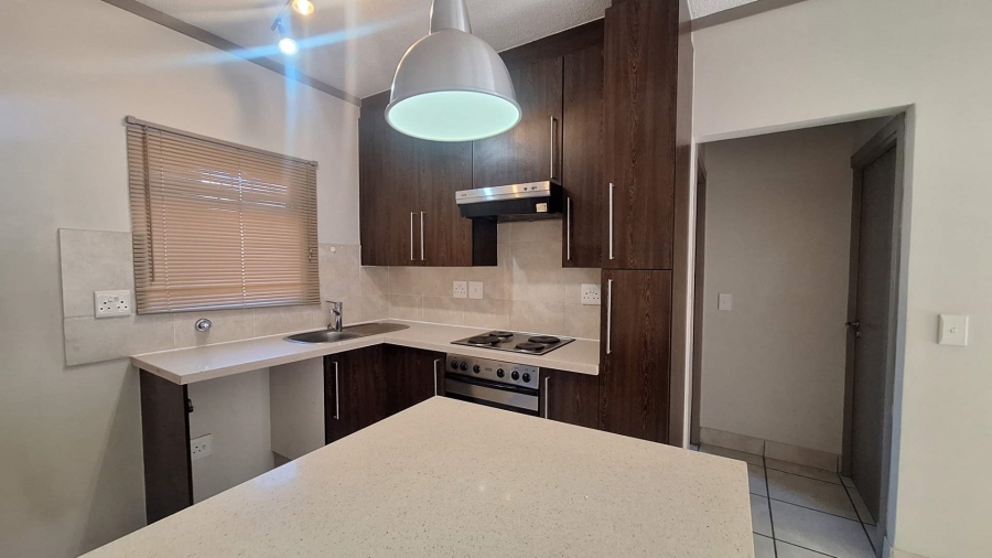 1 Bedroom Property for Sale in Lonehill Gauteng