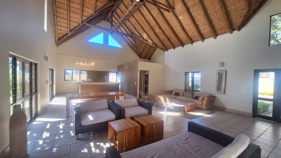 1 Bedroom Property for Sale in Lonehill Gauteng