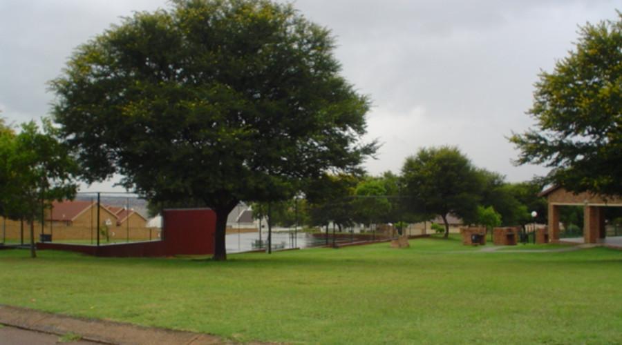 To Let 0 Bedroom Property for Rent in Kosmosdal Gauteng