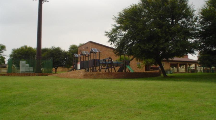 To Let 0 Bedroom Property for Rent in Kosmosdal Gauteng