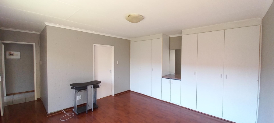 2 Bedroom Property for Sale in Witfield Gauteng
