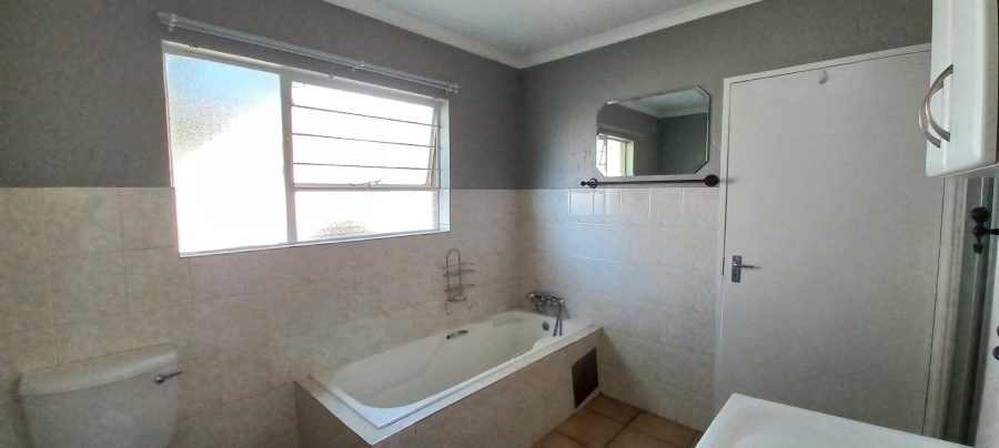 2 Bedroom Property for Sale in Witfield Gauteng