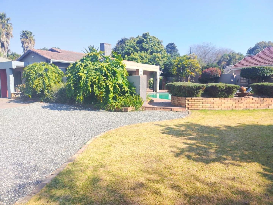 3 Bedroom Property for Sale in Van Riebeeck Park Gauteng