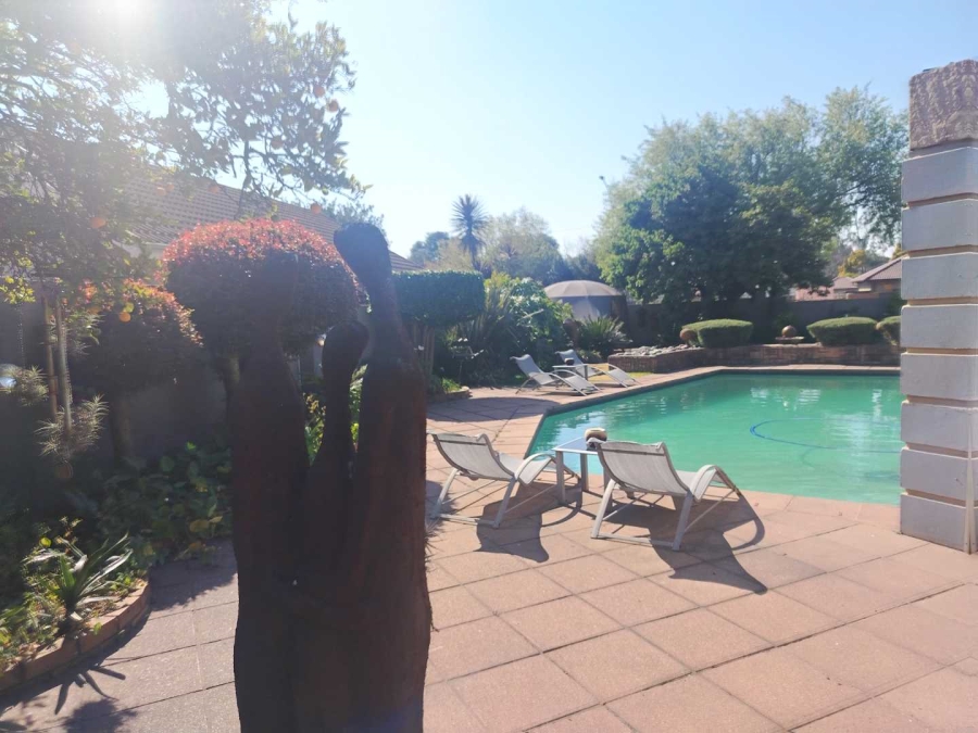 3 Bedroom Property for Sale in Van Riebeeck Park Gauteng