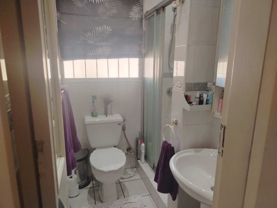 3 Bedroom Property for Sale in Van Riebeeck Park Gauteng
