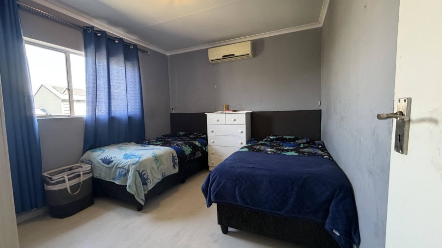 2 Bedroom Property for Sale in Noordwyk Gauteng