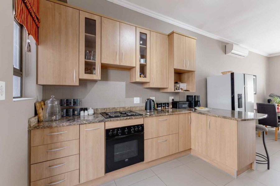 4 Bedroom Property for Sale in Woodhill Estate Gauteng