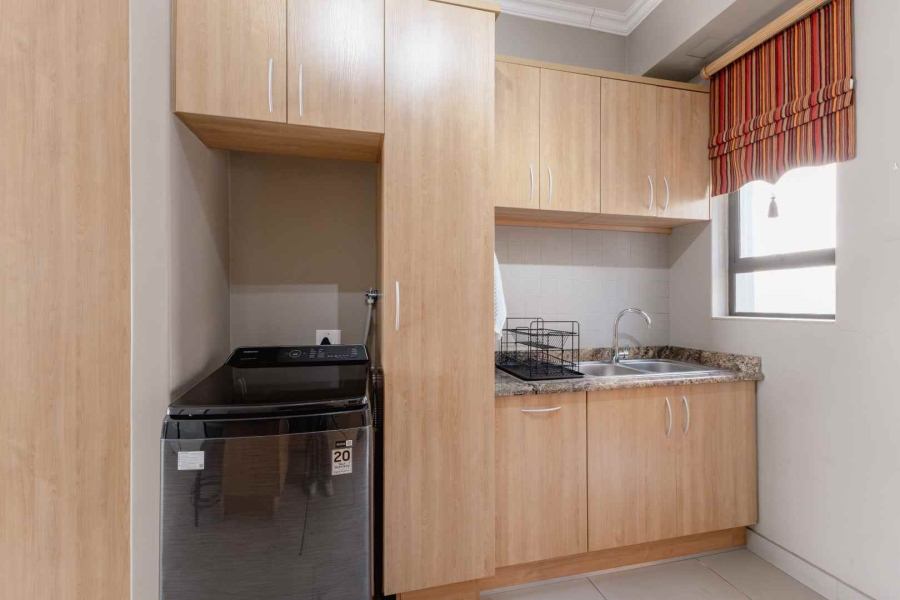 4 Bedroom Property for Sale in Woodhill Estate Gauteng