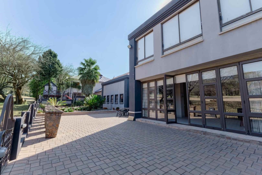 4 Bedroom Property for Sale in Woodhill Estate Gauteng
