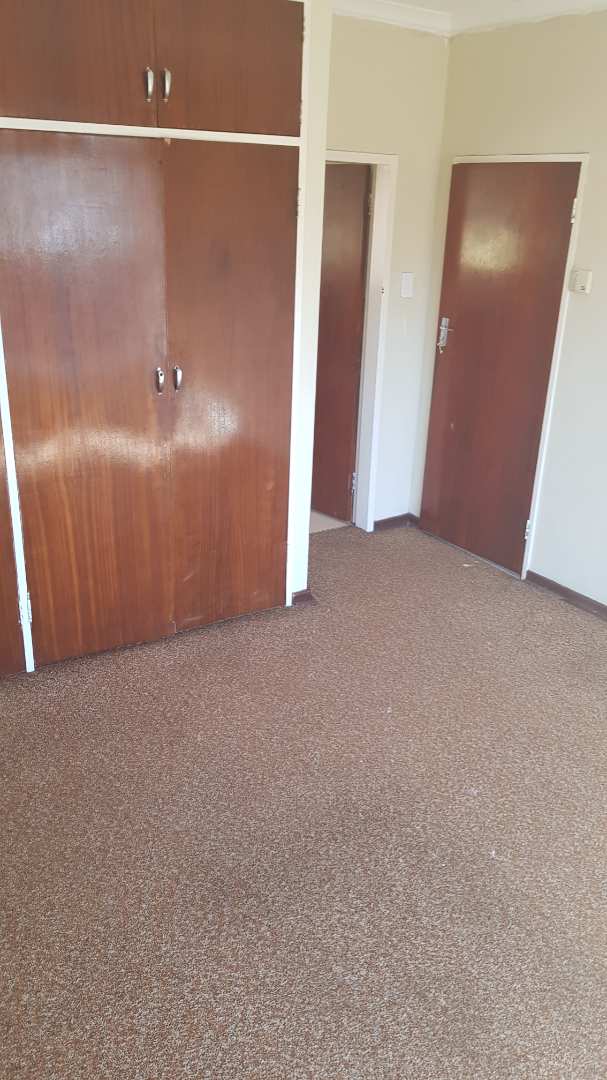 3 Bedroom Property for Sale in Birch Acres Gauteng