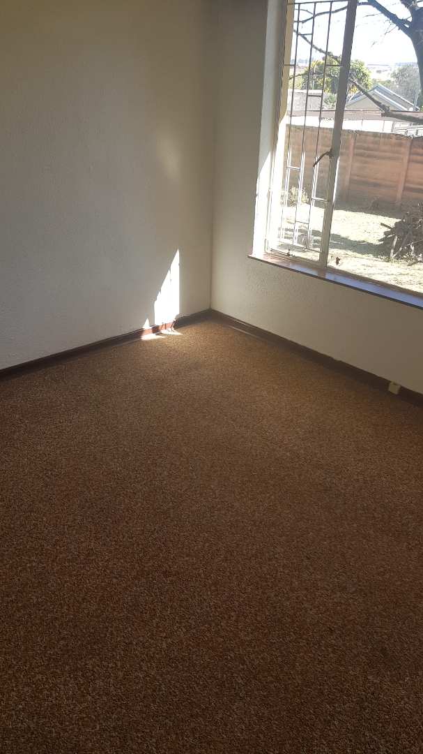 3 Bedroom Property for Sale in Birch Acres Gauteng