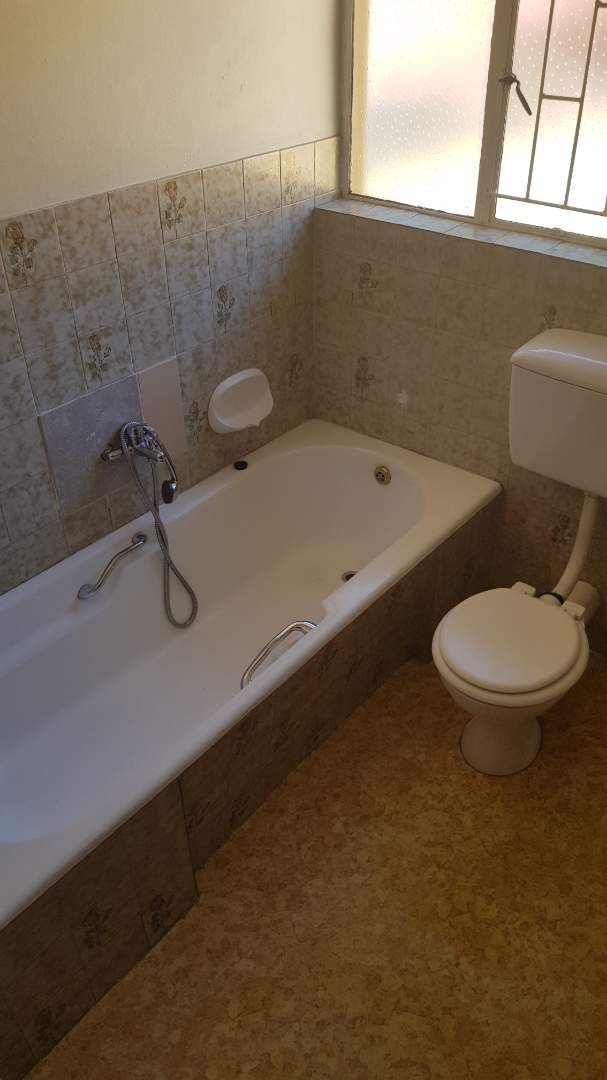 3 Bedroom Property for Sale in Birch Acres Gauteng