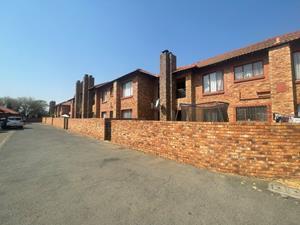 3 Bedroom Property for Sale in Edleen Gauteng