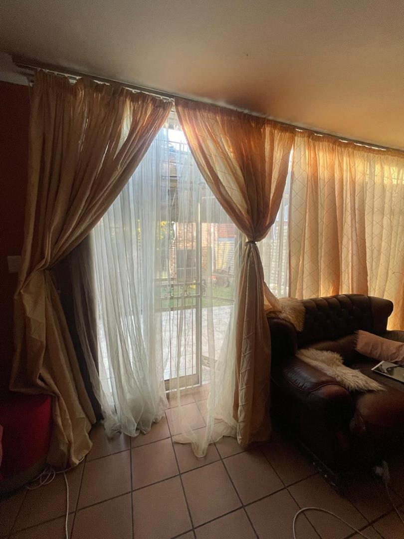 To Let 2 Bedroom Property for Rent in Birchleigh Gauteng