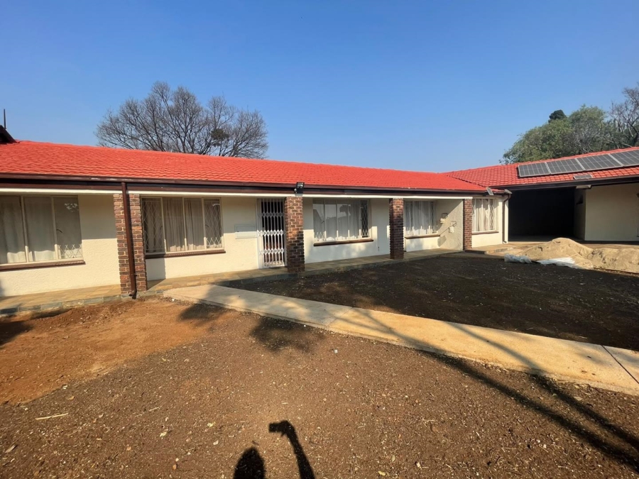 3 Bedroom Property for Sale in Edleen Gauteng