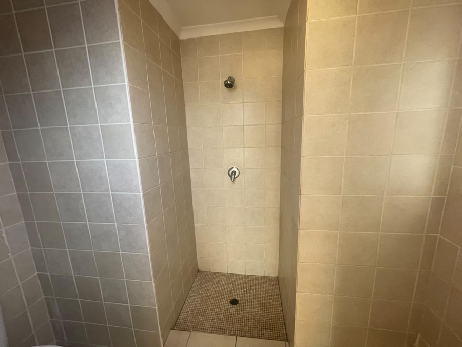 To Let 2 Bedroom Property for Rent in Edleen Gauteng
