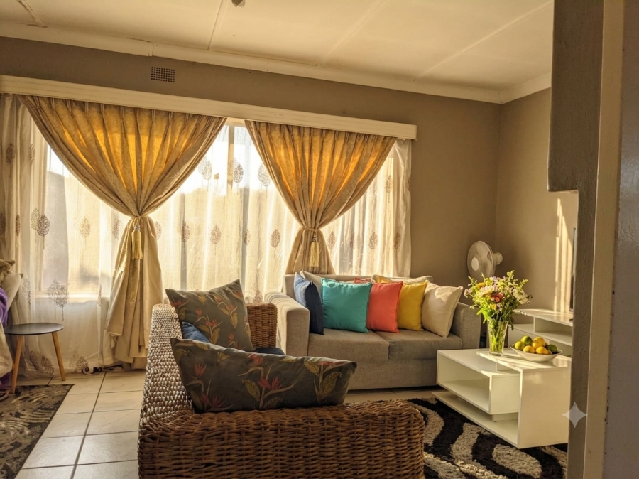 1 Bedroom Property for Sale in Windsor East Gauteng