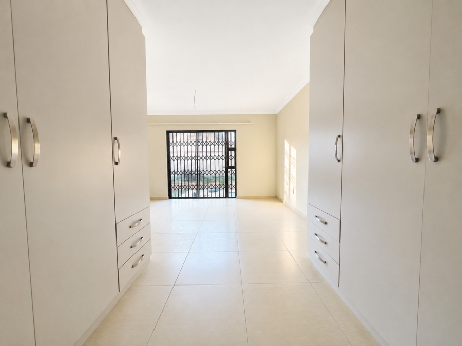 3 Bedroom Property for Sale in New Redruth Gauteng